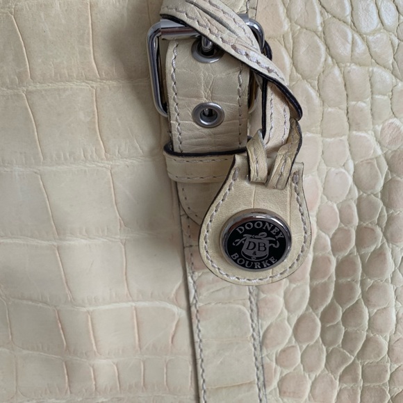 Dooney & Bourke handbag - Picture 7 of 7
